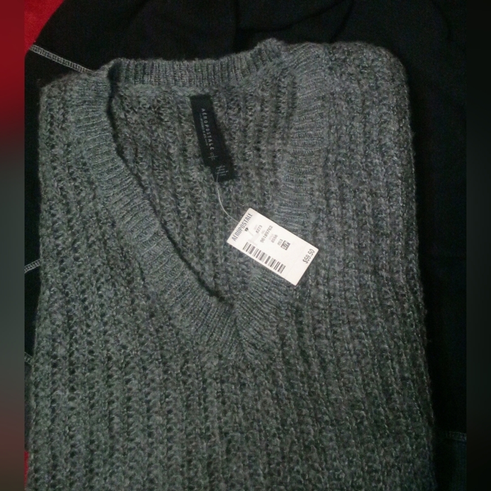 Aeropostale knit sweater
